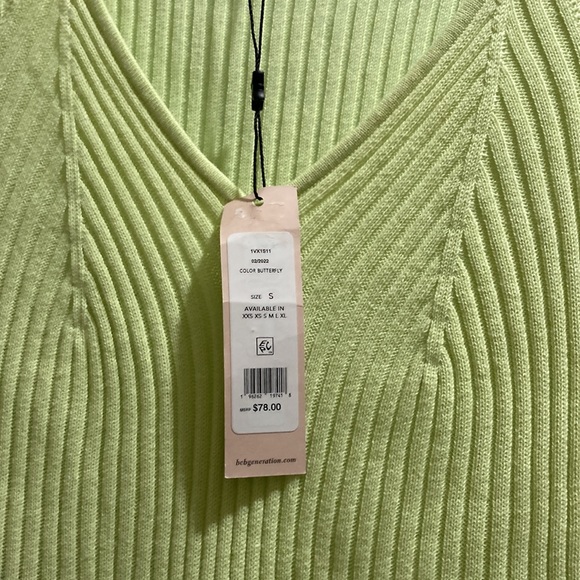 BCBG Generation color Butterfly peplum top - Picture 2 of 8